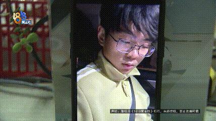 DƬ